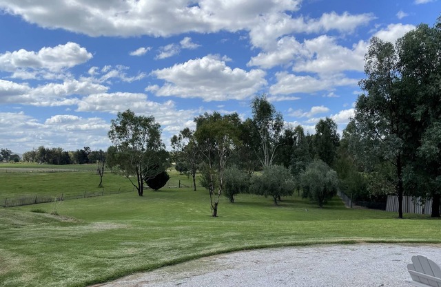 Almas 10 Acres on the River in the middle of Mudgee Town!