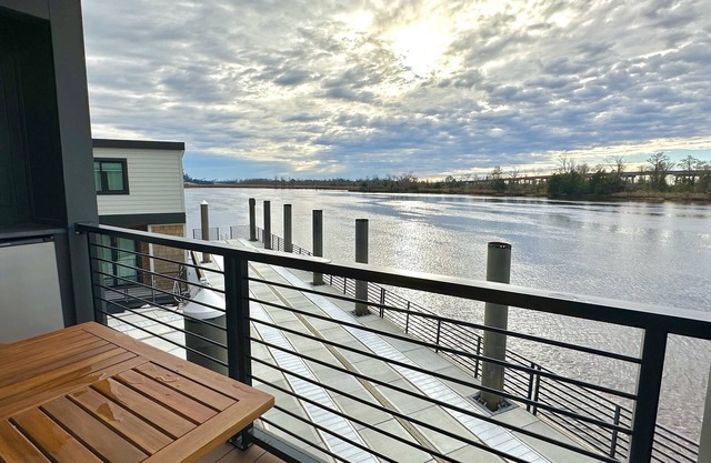 Aloha @ The Cove Riverwalk Villas