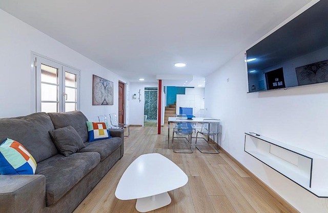 Alohamundi Martínez Montañés