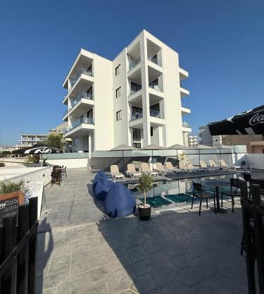 Alpha Blue Apartments