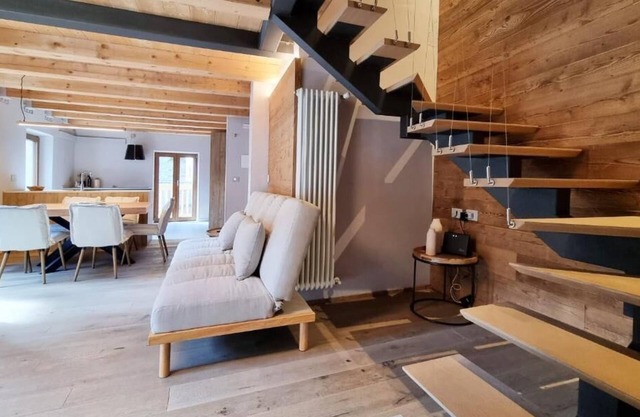 Alpine Chic Retreat S