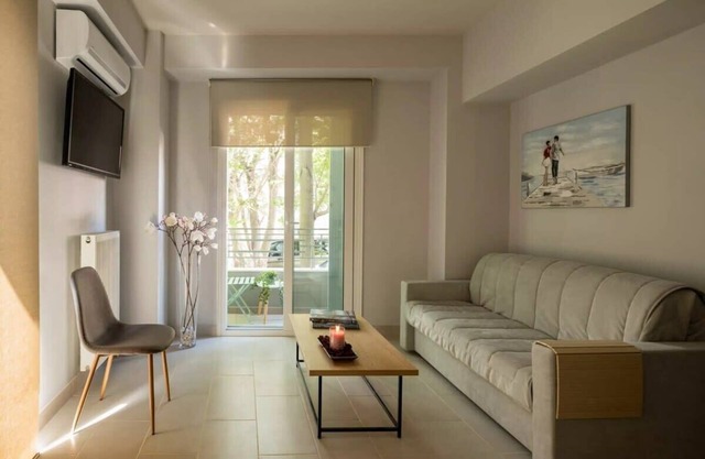 Amazing 1BR Apartment in the Heart of Athens