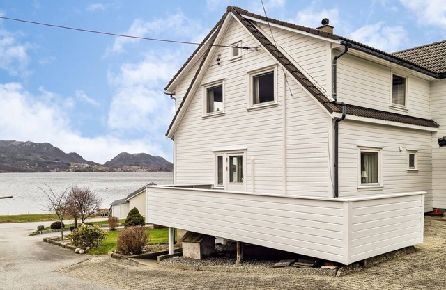 Amazing apartment in Sandnes with WiFi