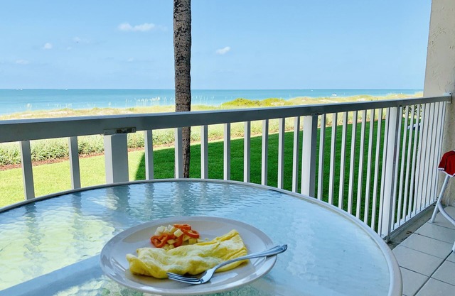 Amazing Beachfront 2B/2B in Longboat Key
