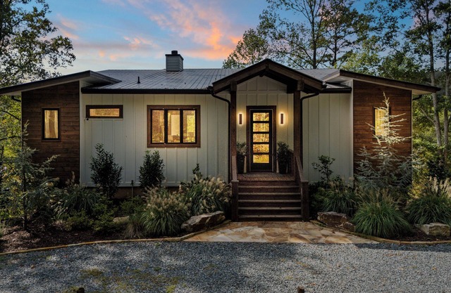 Amazing Game Room! Close to town on 3 tranquil acres with a babbling creek.