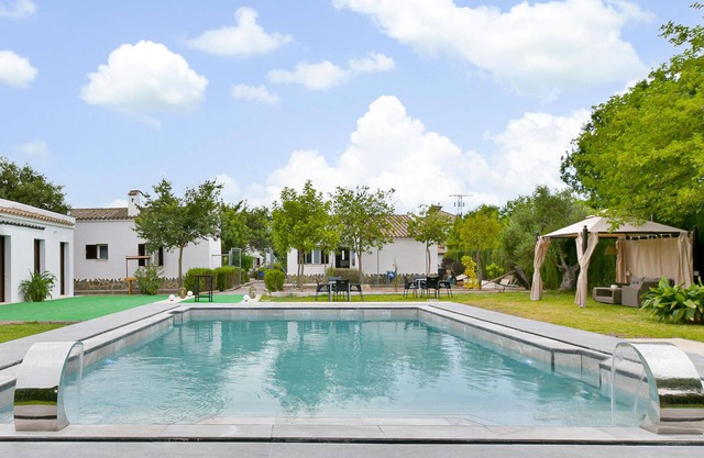 Amazing home in El Coronil with WiFi