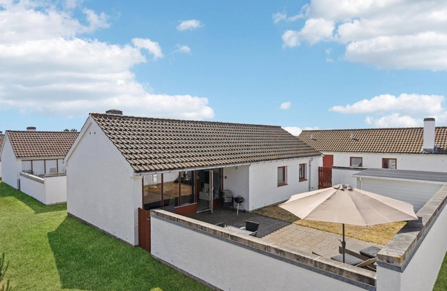 Amazing home in Pandrup with kitchen