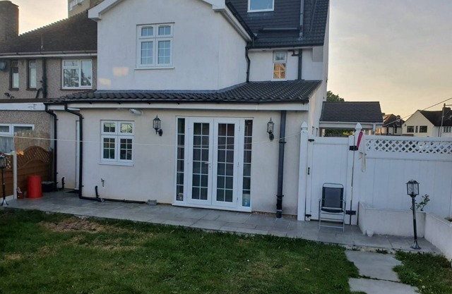 Amazing Ilford 3 bedroom house