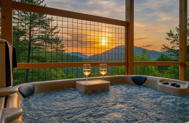 Amazing Mountain Views | Modern! | Hot Tub Bliss!