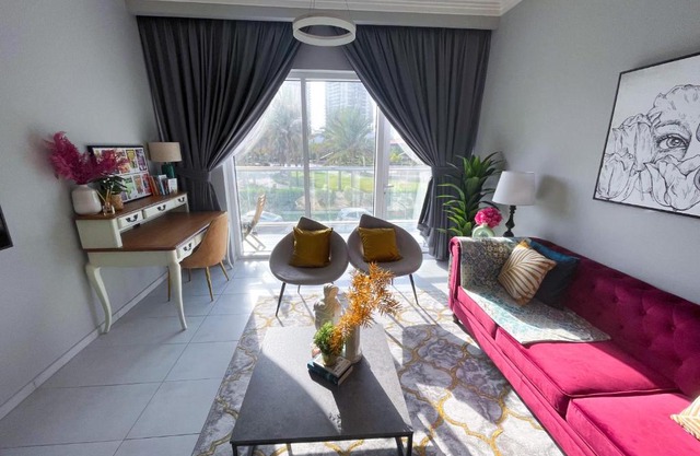 Amazing Park view! JVC/New 1BR