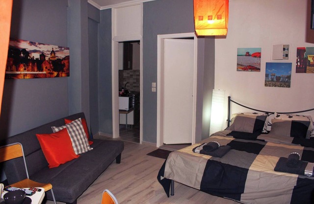 Amazing Studio 10 minutes walk Center