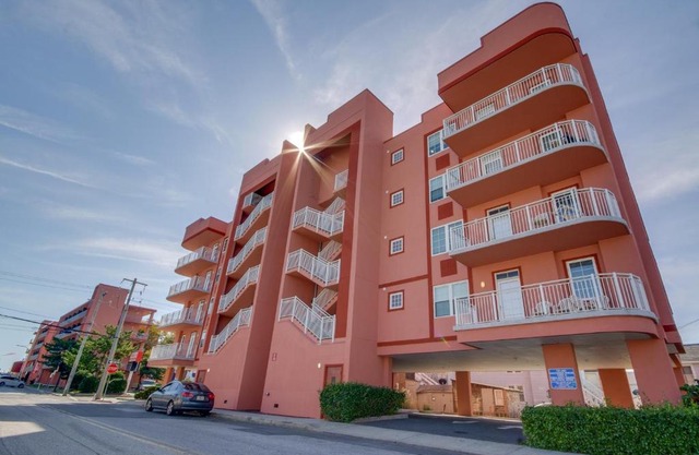 Americana Princess Suites/Condos
