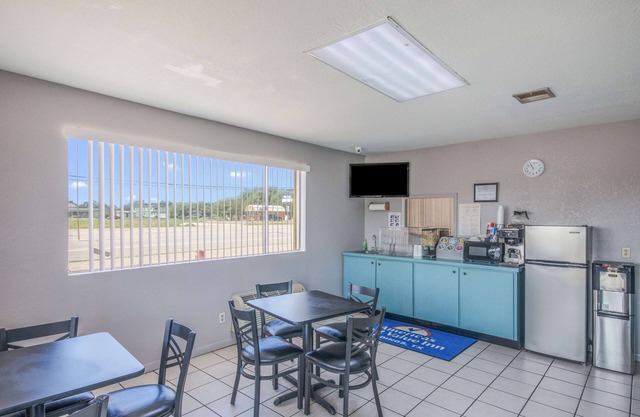 Americas Best Value Inn Giddings