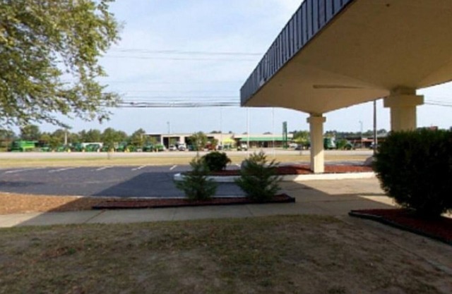 Americas Best Value Inn Wilson - unit 18 one bed first floor