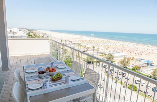Amerigo - Two Bedroom Apartment, Sleeps 6