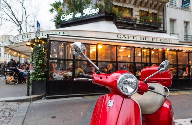 AN IDEAL BASE FOR YOUR PARISIAN ADVENTURE, LOCATED AT RUE JACOB - SAINT GERMAIN