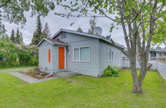 Anchorage Home, Minutes From Downtown!