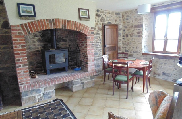 Ancien Logis en Pierres