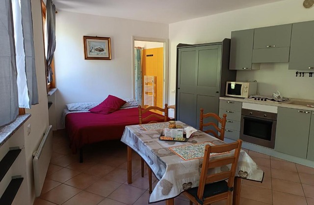 Anime Salve B&B HOME RESTAURANT