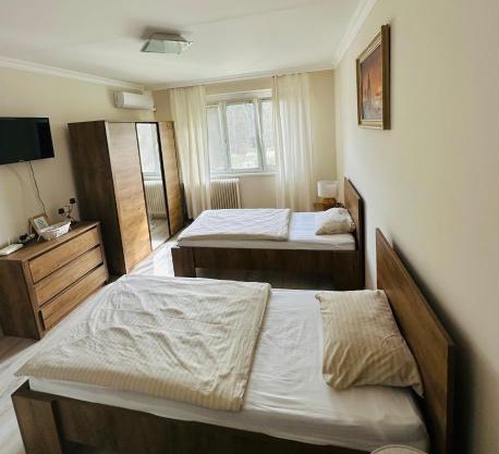 Anna Apartman