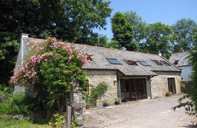 'Annacombe'- Peace & Tranquillity - Coast & Dartmoor - Sep-Oct offers £475-£755