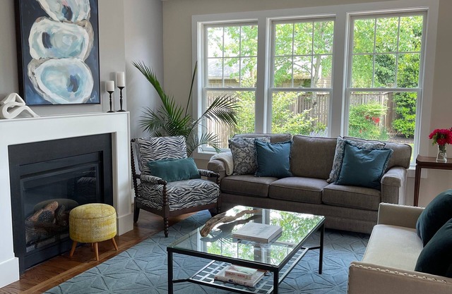 Annapolis -Eastport - -3 Bedroom- 3 bath with parking