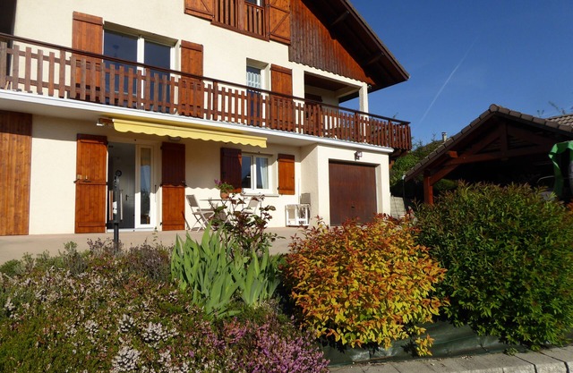 Annecy Charming apartment in country house