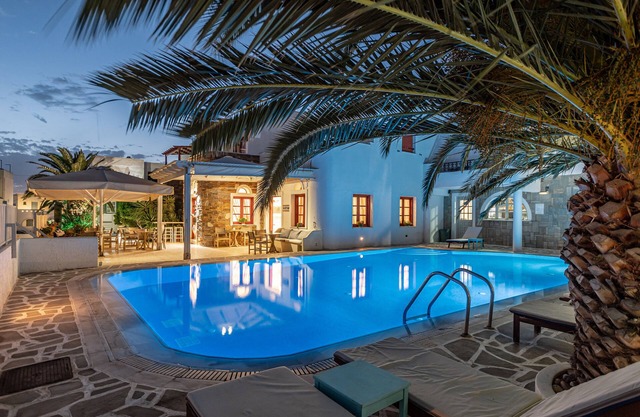 Annita's Village Hotel