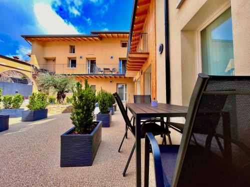 Antica corte - private court