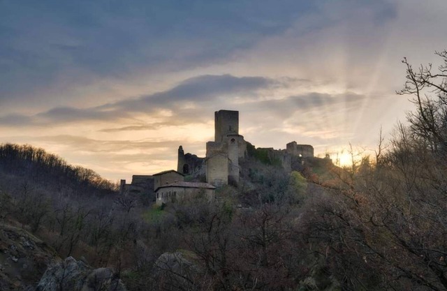 Antica stalla e fienile ristrutturato immerso nella natura