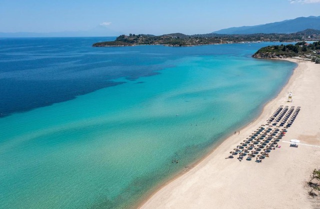 Antigoni Seaside Resort
