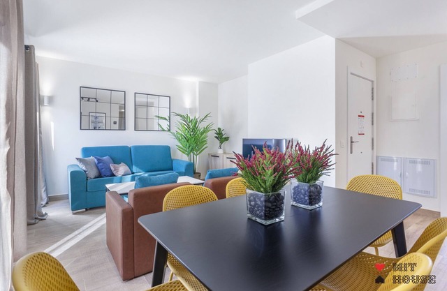 Antonio Lopez XVIII apartment in Madrid