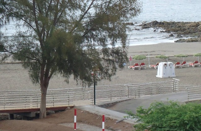 APARTMENT ON THE BEACH OF SAN AGUSTIN