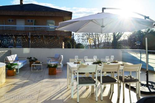 Apartamento de lujo Aquarela - piscina climatizada y parking