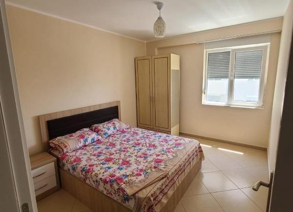 apartamente me qera