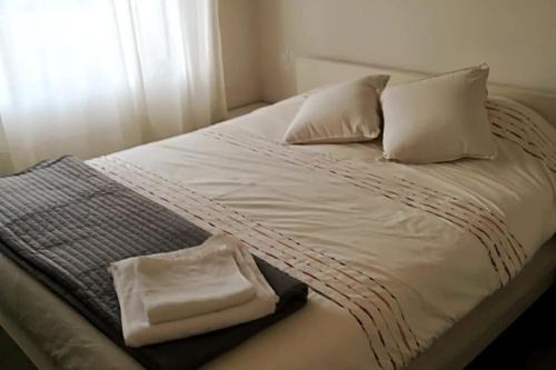 APARTAMENTO ACOGEDOR CON BONITAS VISTAS. E-BI-609