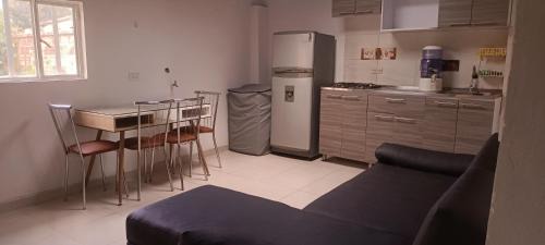 Apartamento con patio Toca Centro