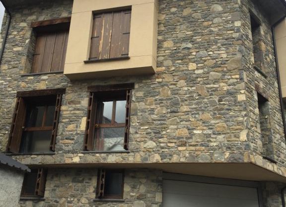 Apartamento en Escarrilla, sallent de gallego