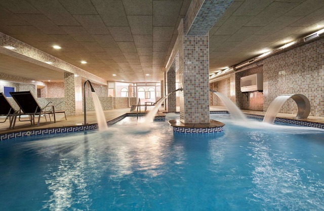 Apartamentos Best Alcazar