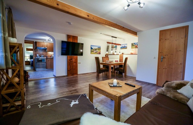 Apartment Hirschbichl, 1-2 people, 56 sqm, shower/toilet, balcony, TV, 1 bedroom, non-smoking