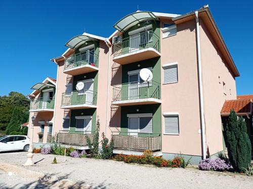 Apartman Alfa 10