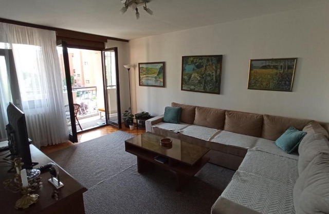 apartman dobrinja2