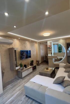Apartman Trg Lux