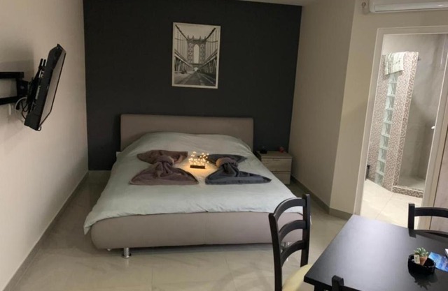 Apartmani Nica 0612221211
