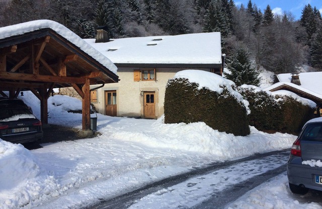 Apartment in old chalet