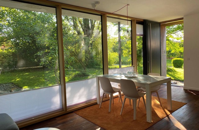 Apartment 'Falterweg' with Private Terrace, Shared Garden and Wi-Fi