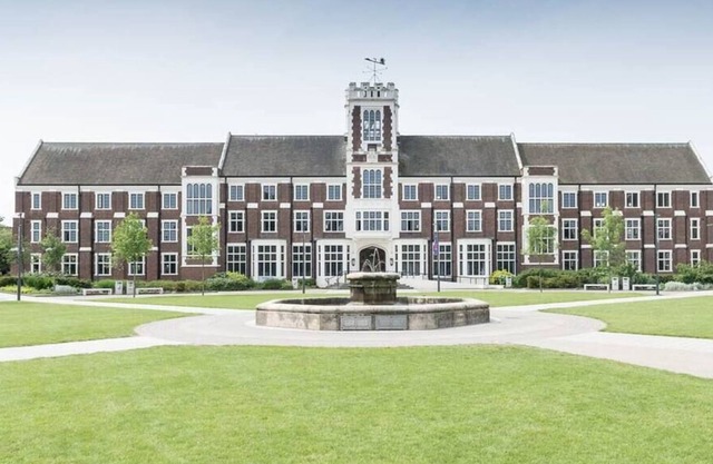 Apartment 1 Meadow Lane