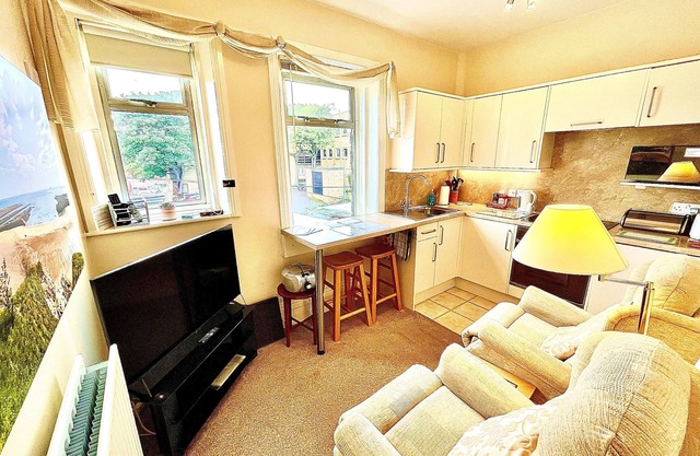Apartment 1 of 6 on coast cosy for 2