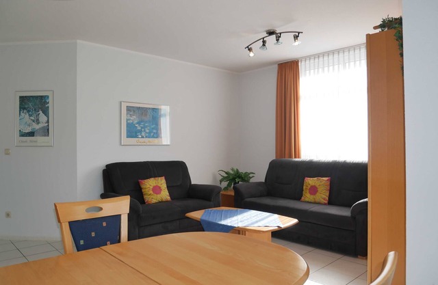 Apartment 25 - House Roland Whg. 22 & 25, with use of pool and sauna