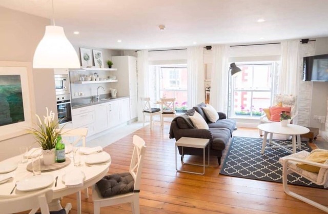 Apartment 3 on John Street